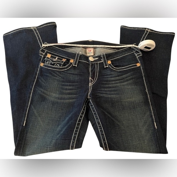 True Religion Women's Blue Jeans with thick white stitching, size 31 - Picture 3 of 16